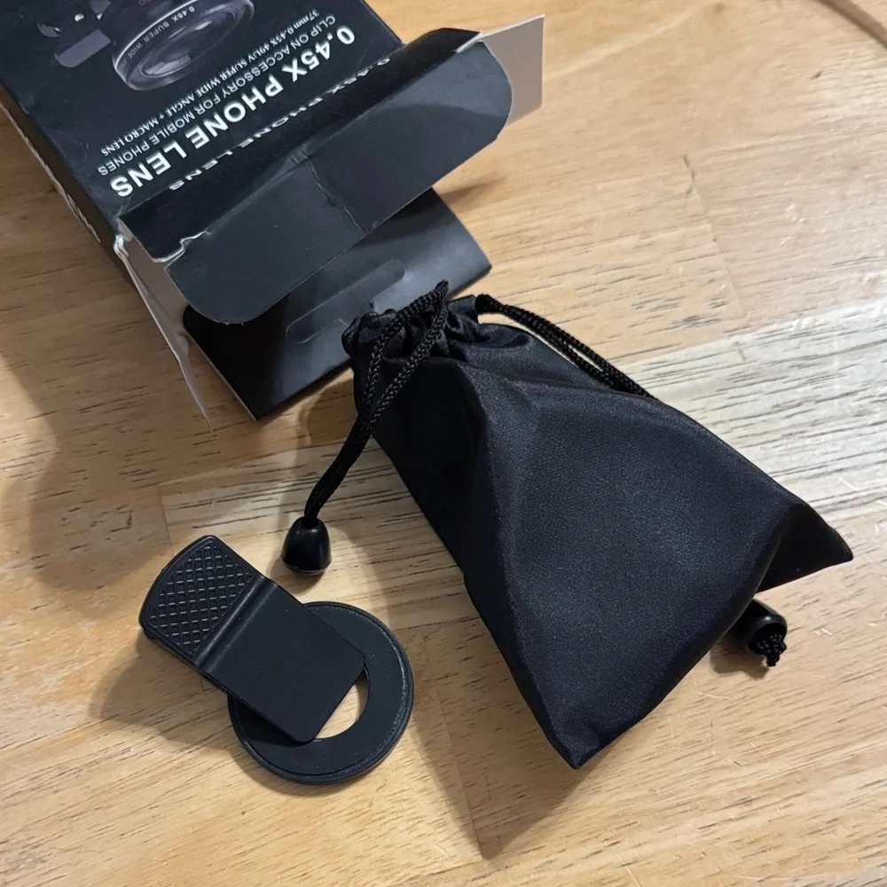 0.45X Phone Lens Clip-On Accessory
